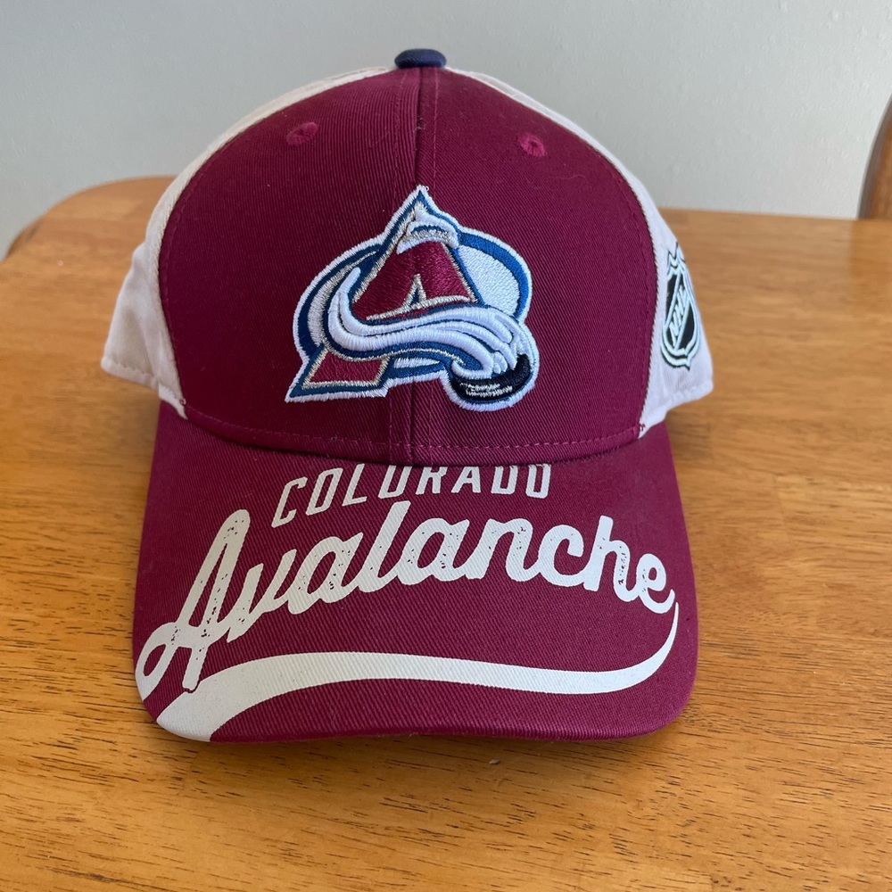 NHL Colorado Avalanche Ice Hockey Youth Hat Maroon and White
